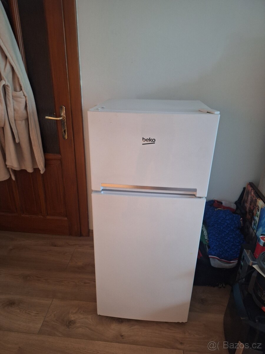 Prodám zachovalou lednici - 3