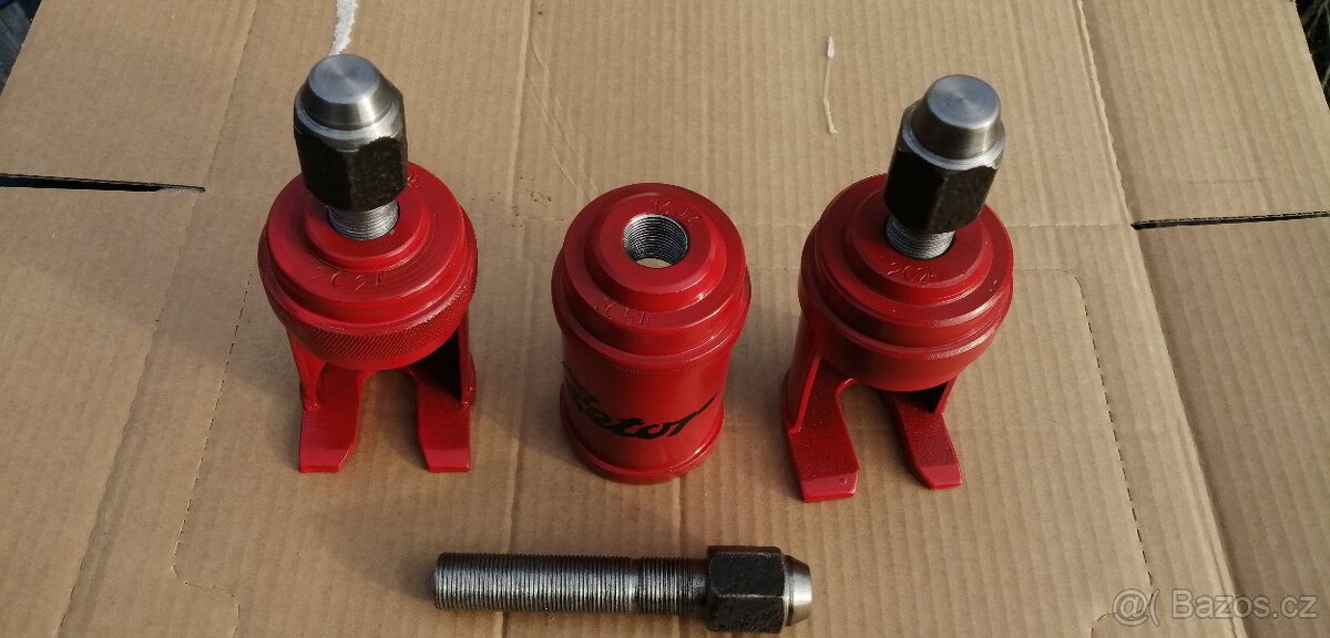 Zetor - stahovák kulových čepů pro přední náhon - 3