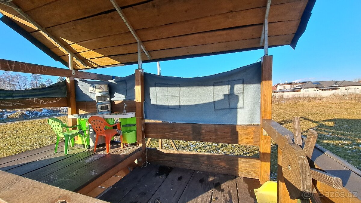 Dětská prolézačka se skluzavkou - 3