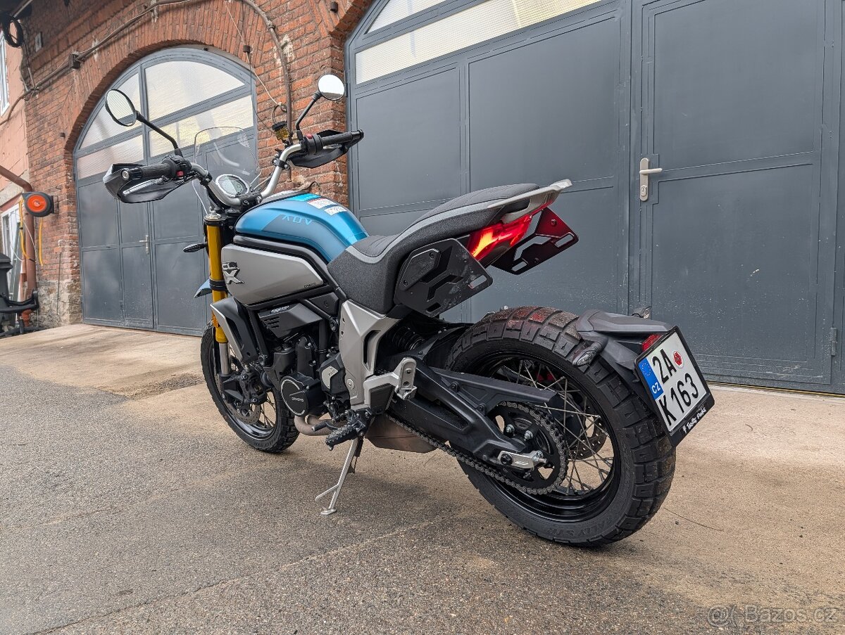 CFMOTO 700CL-X Adventure (2023) - 3