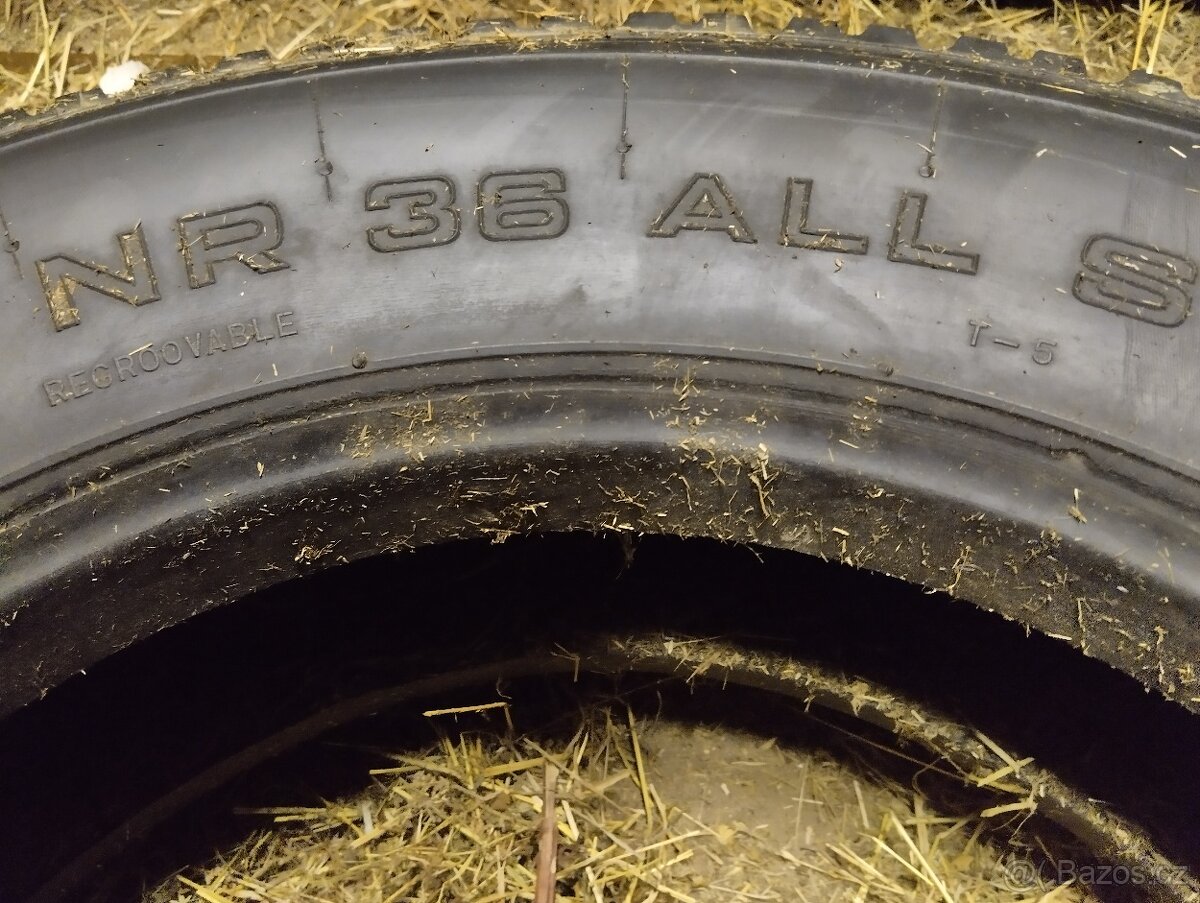 pneu 8,5/17,5 - 3