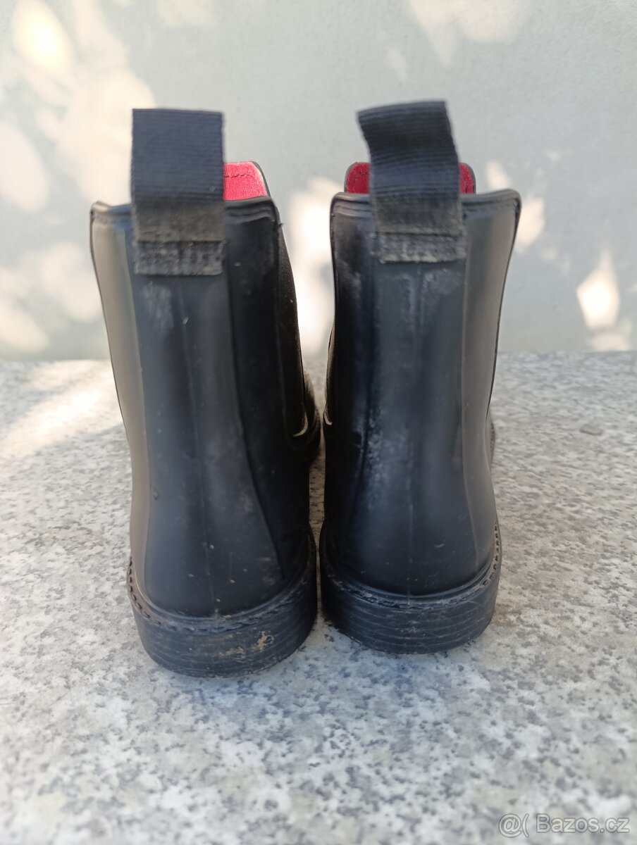 Perka vel. 37 - 3