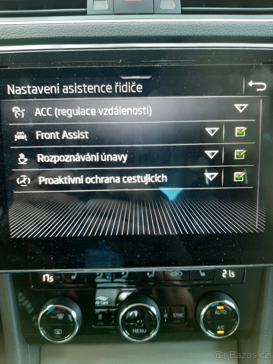 ŠKODA SUPERB 3, 2,0TSI 200kW, 4x4, r.2021, DSG, WEBAST STYLE - 3