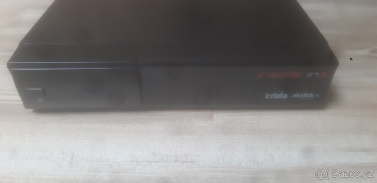 Prodám satelitní receiver ineos irdeto - 3