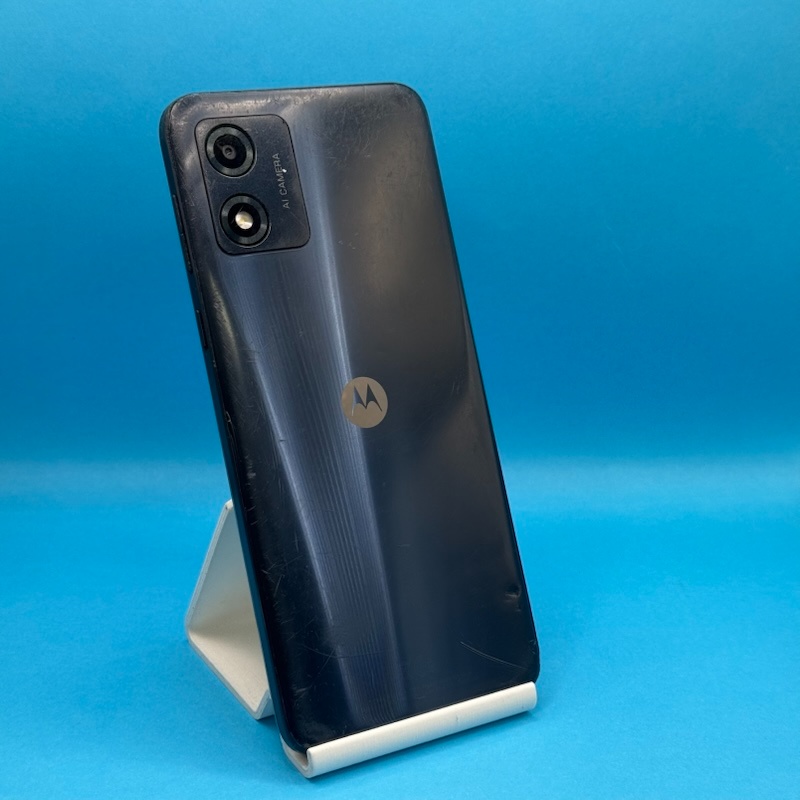 Motorola Moto E13 - 3