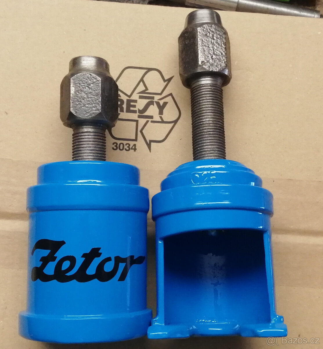 Zetor - stahovák kulových čepů - 3