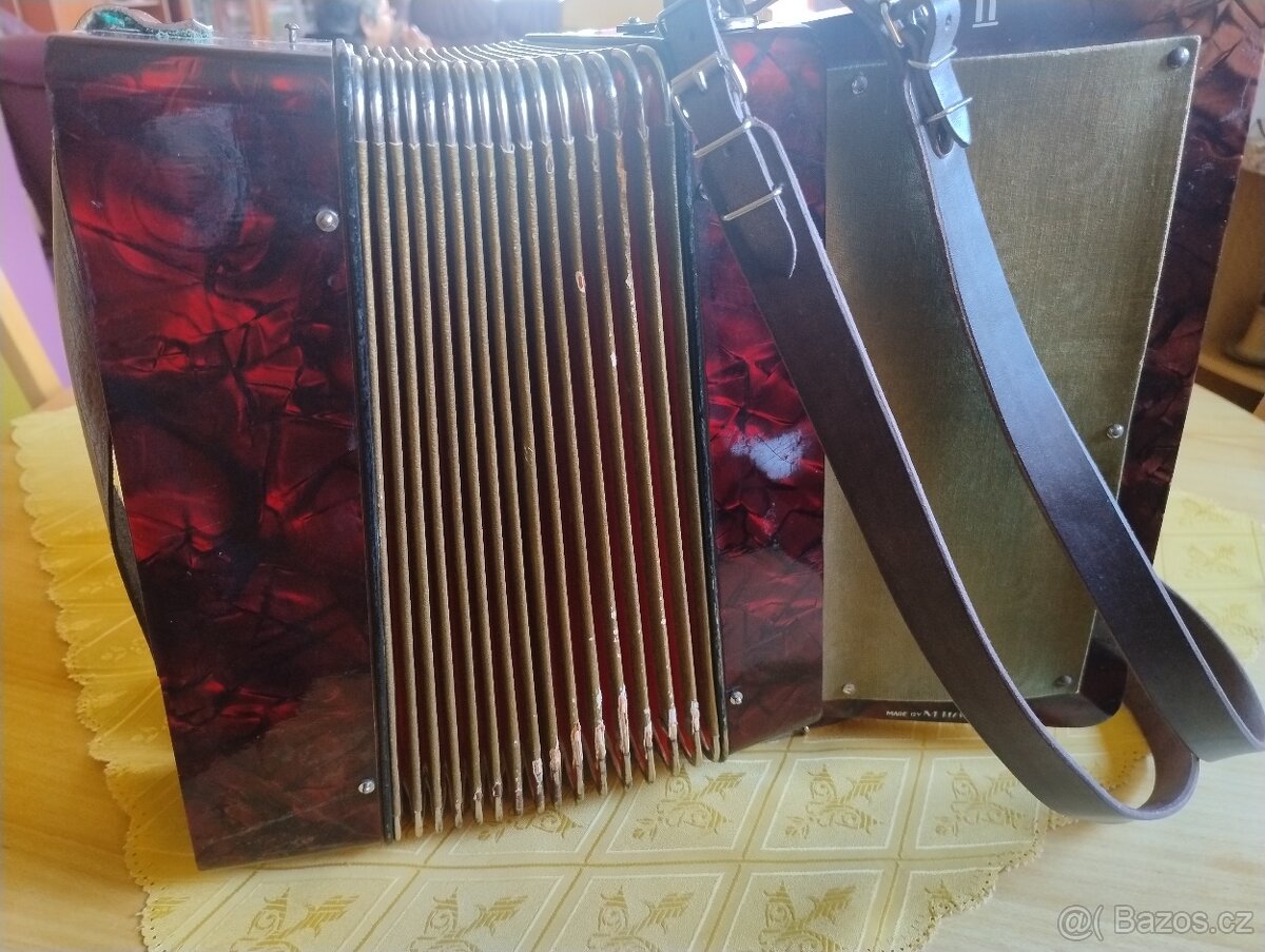 Harmoniku Honner - 3