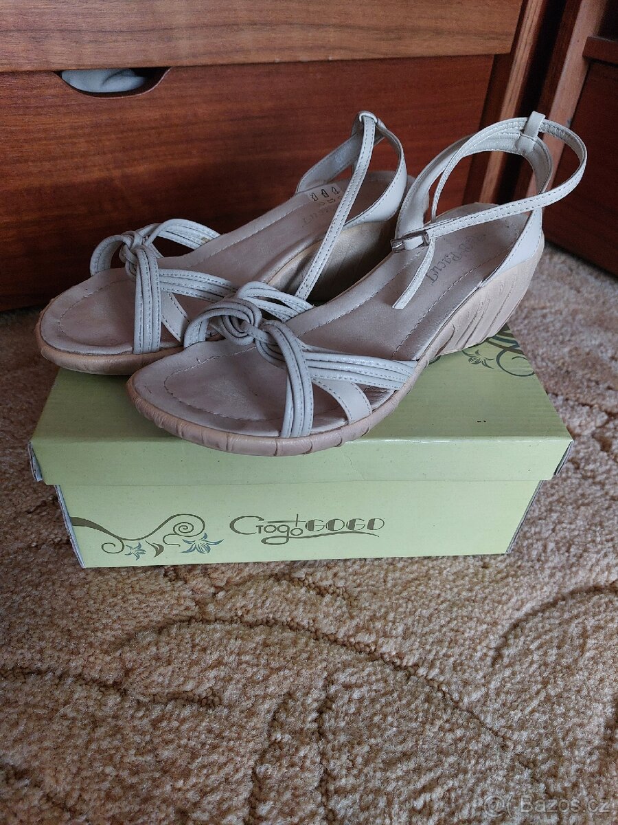 Dámské boty velikost 38 - 3