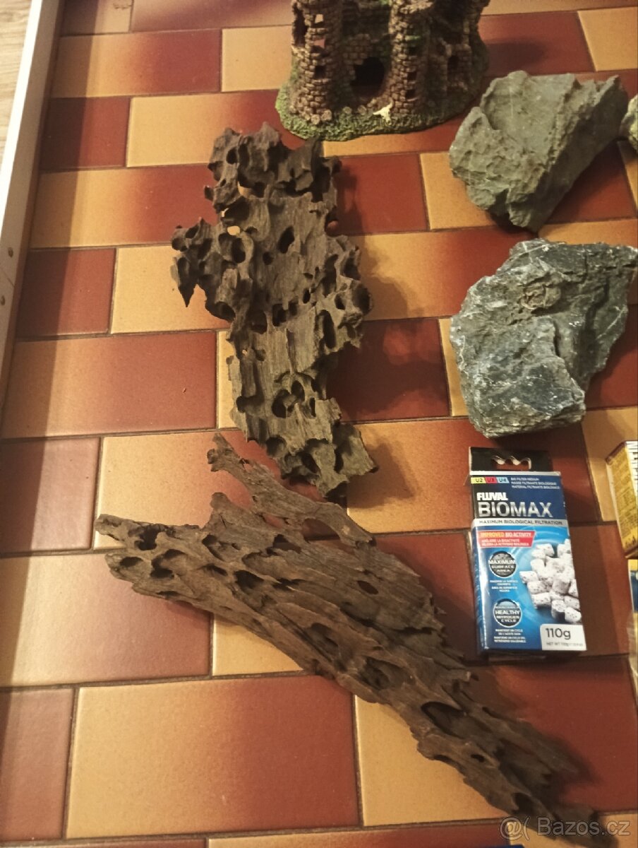 Dekorace do akvária - 3