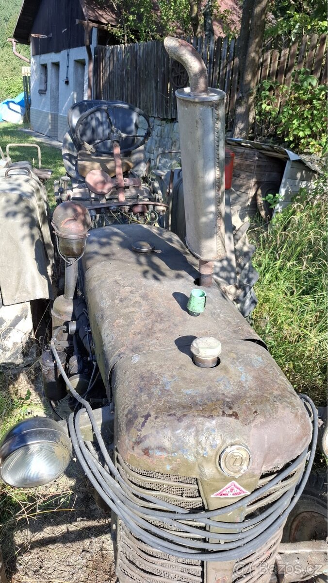 Prodám traktor Zetor 25 A - 3