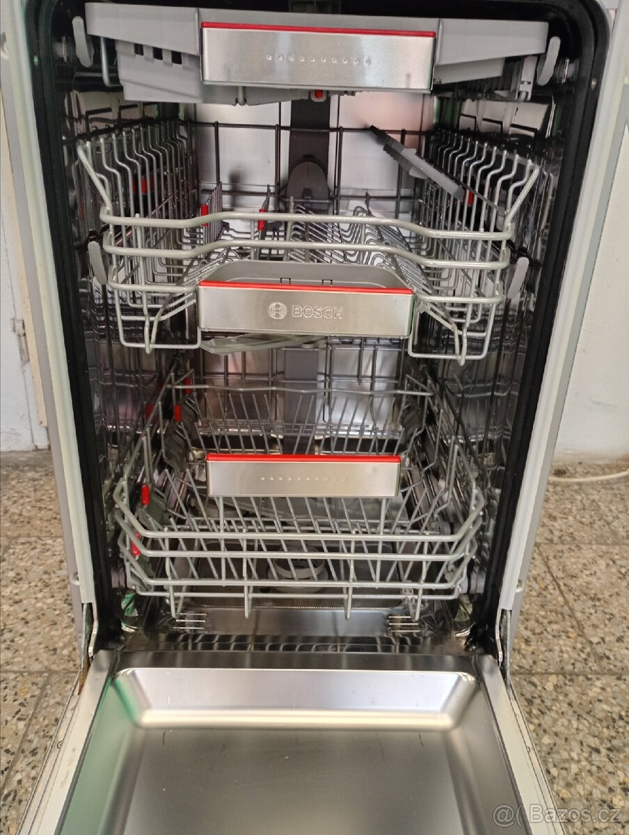 Myčka nádobí Bosch 3x koš - 3