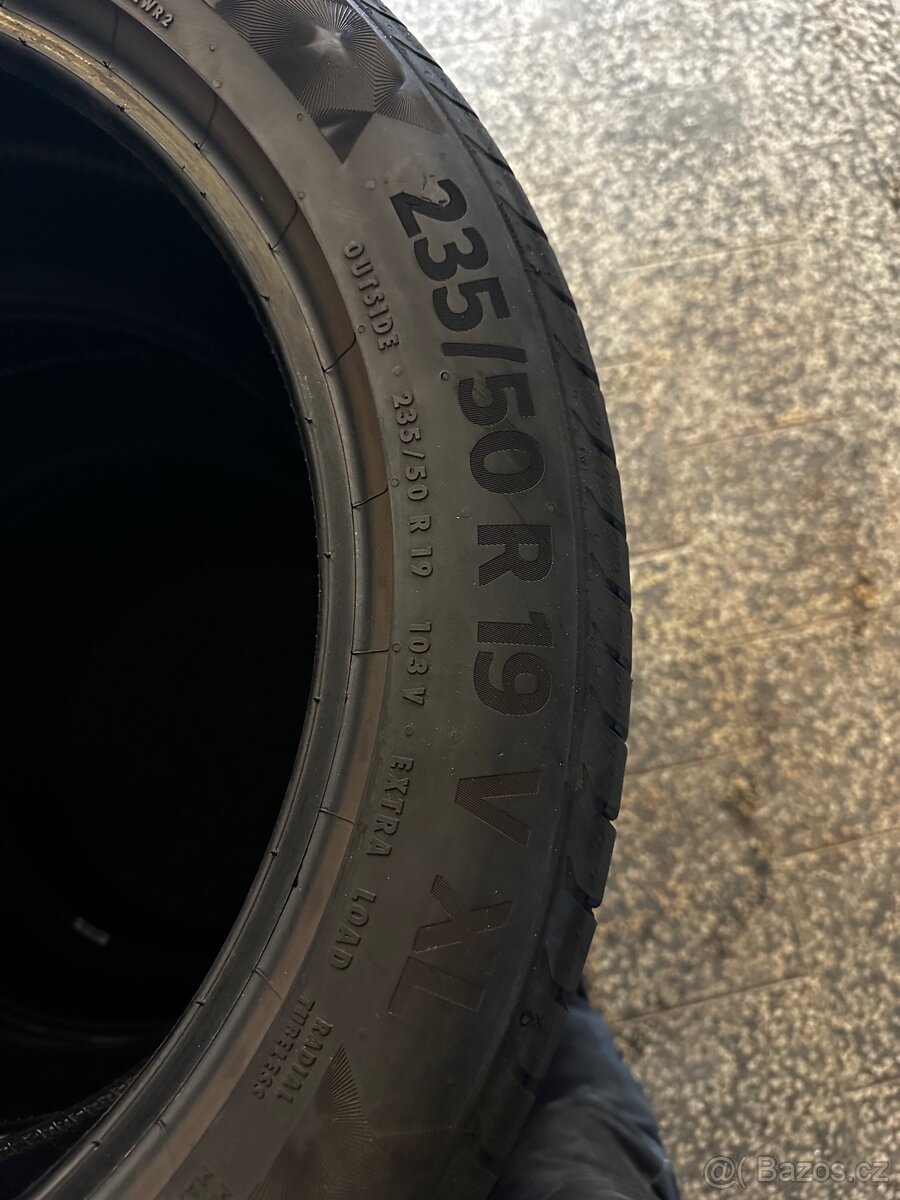 Pneu 235/50 r19 - 3