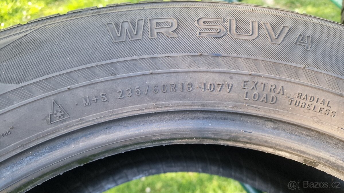 235/60R18 - 3