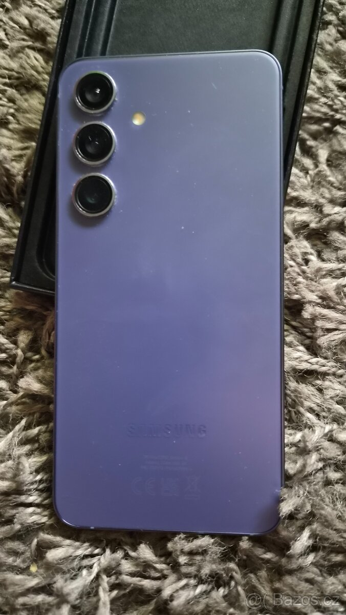 Samsung Galaxy S24 - 3