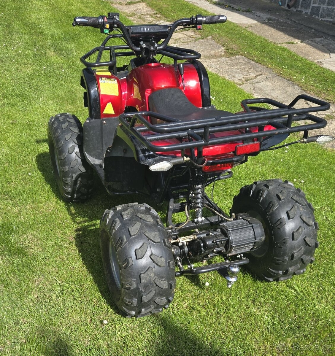 Elektrická čtyřkolka Hecht 56150