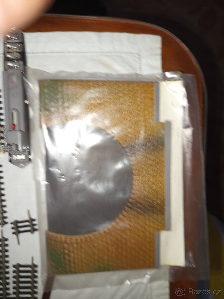 Nabízím tyto TT koleje, výhybky a návěstidla - 3