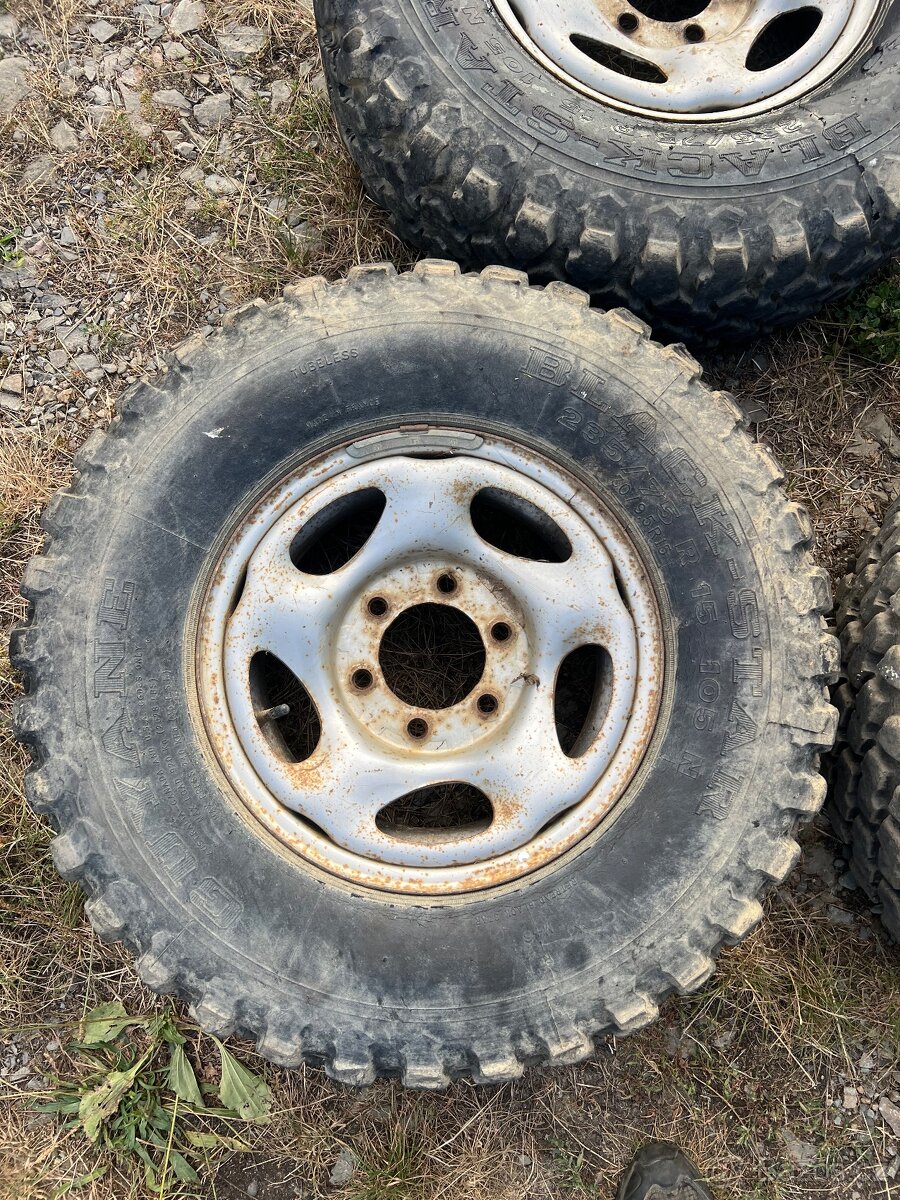 Offroad kola