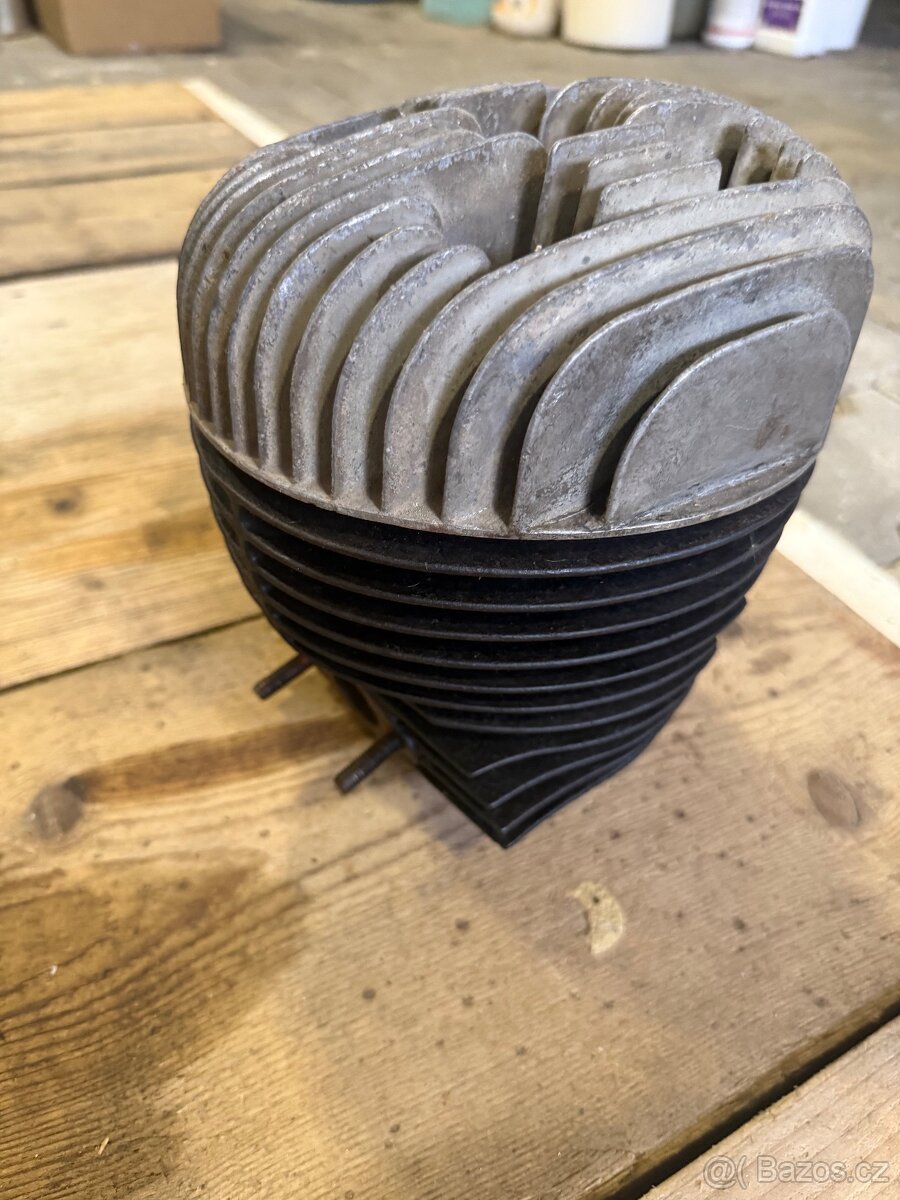 Jawa 250/559 hlava i válec - 3