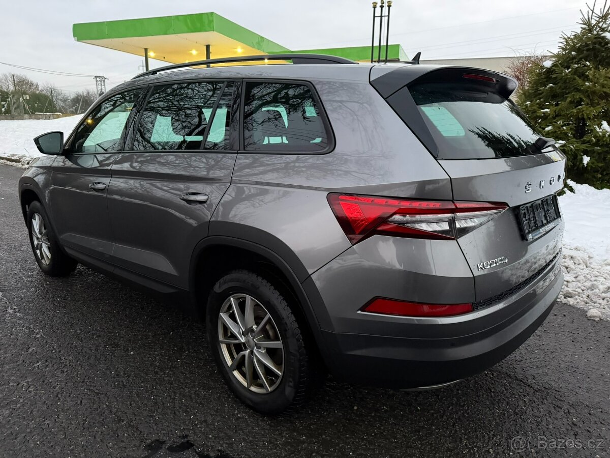 Škoda Kodiaq 2tdi DSG r.v. 2023 matrix el. tažné - 3