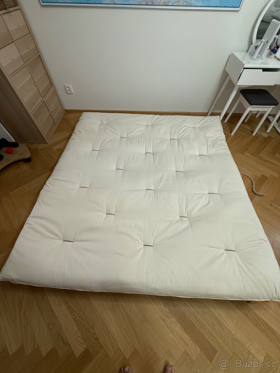 Luxusní futon - 3