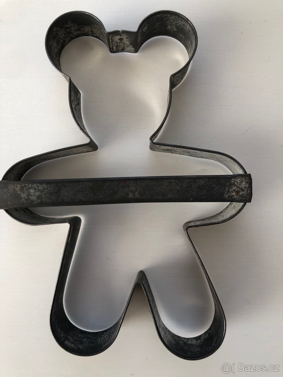 stare vykrajovatko medvidek 13.5 cm - 3