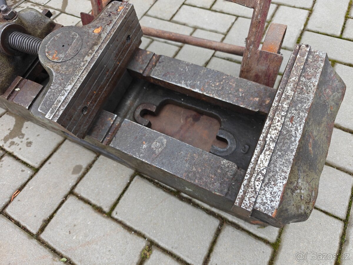 Velký strojní svěrák - 3