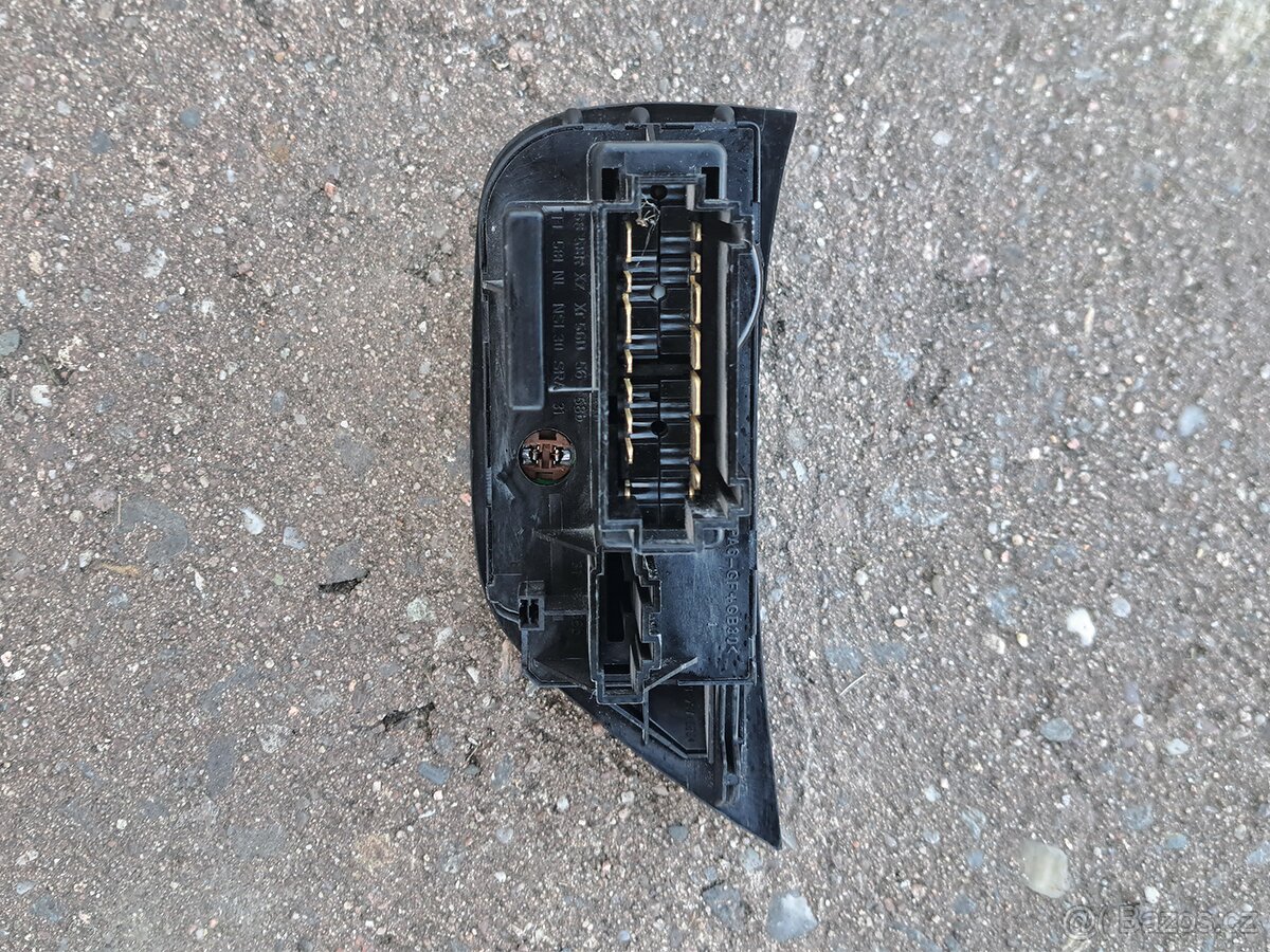 Přepínač světel Polo 6N1 - 3