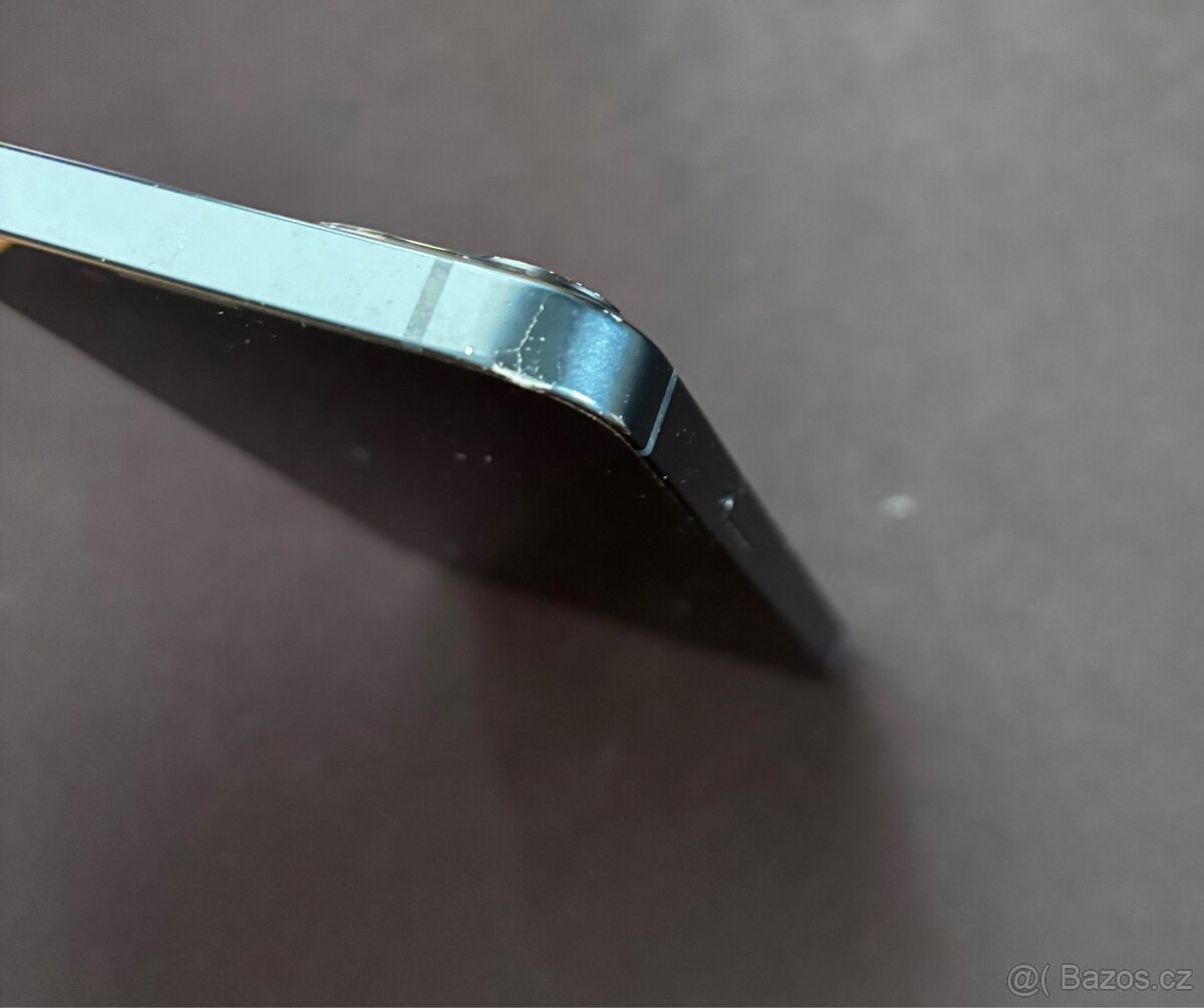 Apple iPhone 13 modrý, 128GB - 3