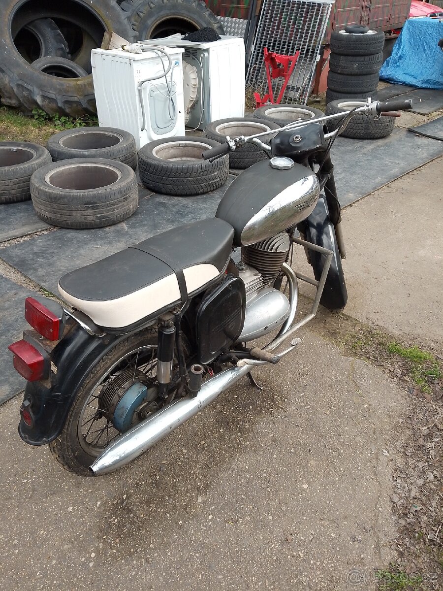 Jawa 250 panelka - 3