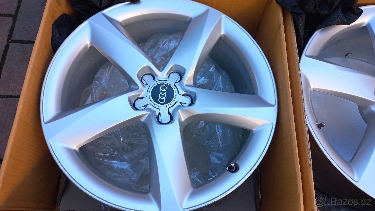 Zánovní alu disky originál Audi 7.5jx19h2, et 29.... - 3