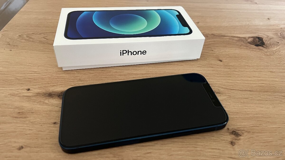 Apple iPhone 12 64GB, příslušenství, 3990Kč - 3