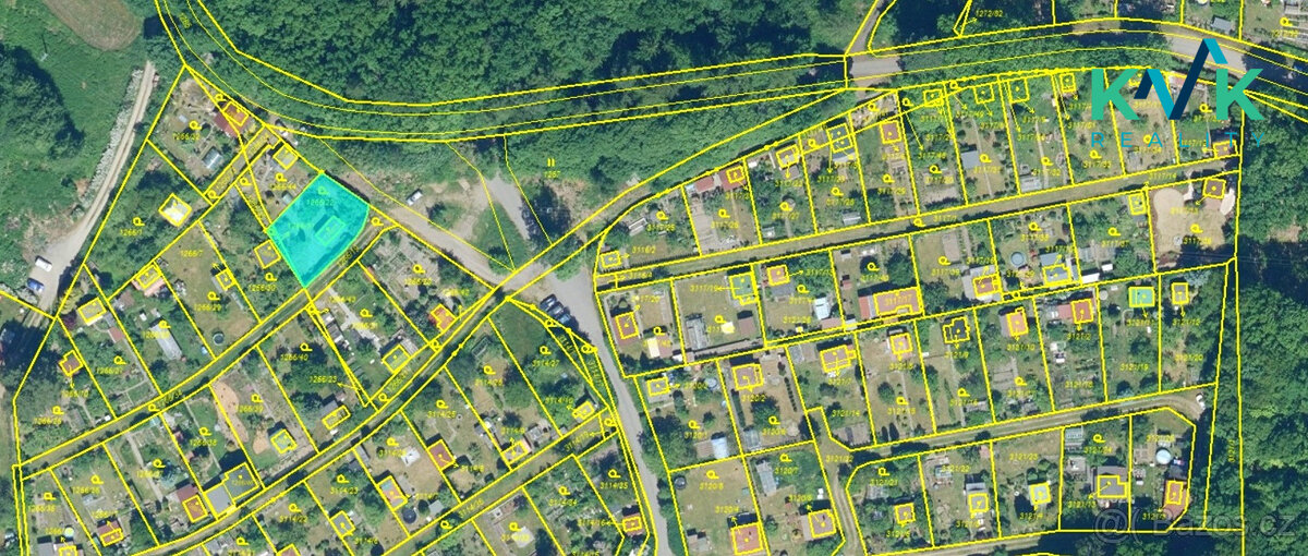 Prodej pozemku o celkové výměře 392 m², vhodného např. pro u - 3