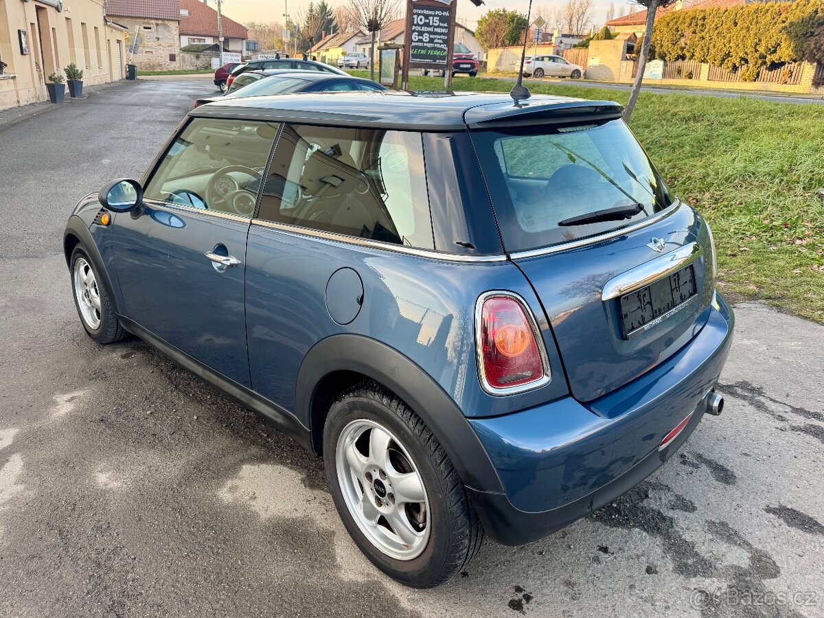 Mini Cooper, One 1.4i 70kW. TOP.90tis km. - 3