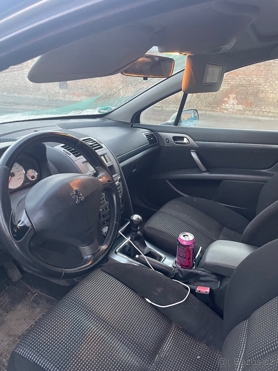 Peugeot 407 - 3