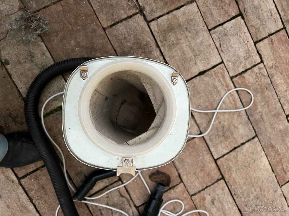 Retro vysavač pro sběratele nebo do garáže - 3