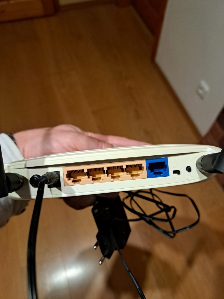 Wifi router TL-WR841ND 300 Mbit/s - 3