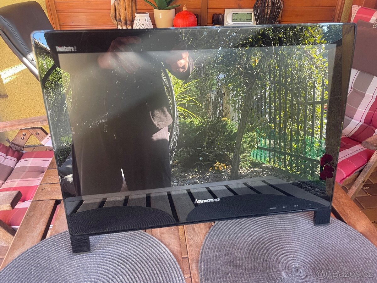 Lenovo Thinkcentre Edge 92Z All In One - 3