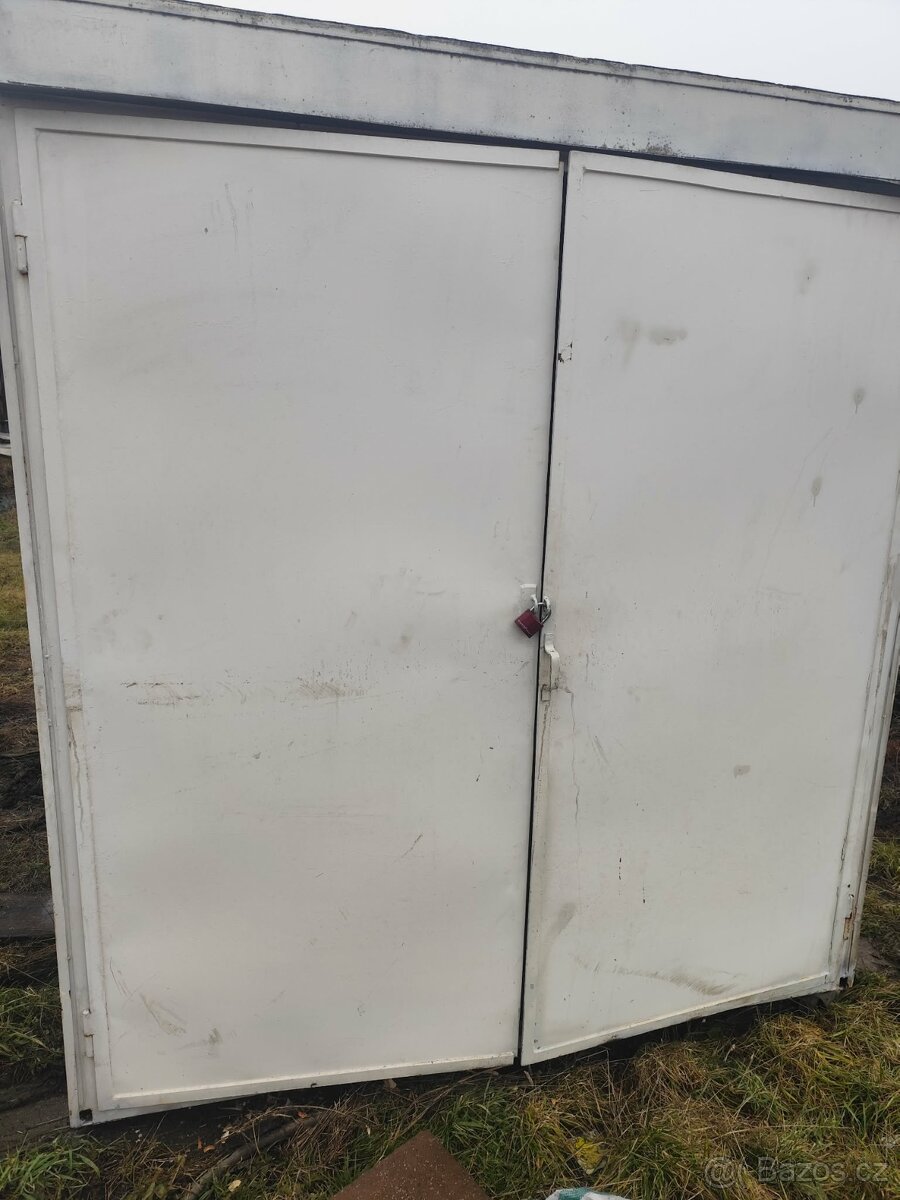 Prodejní stánek - 3