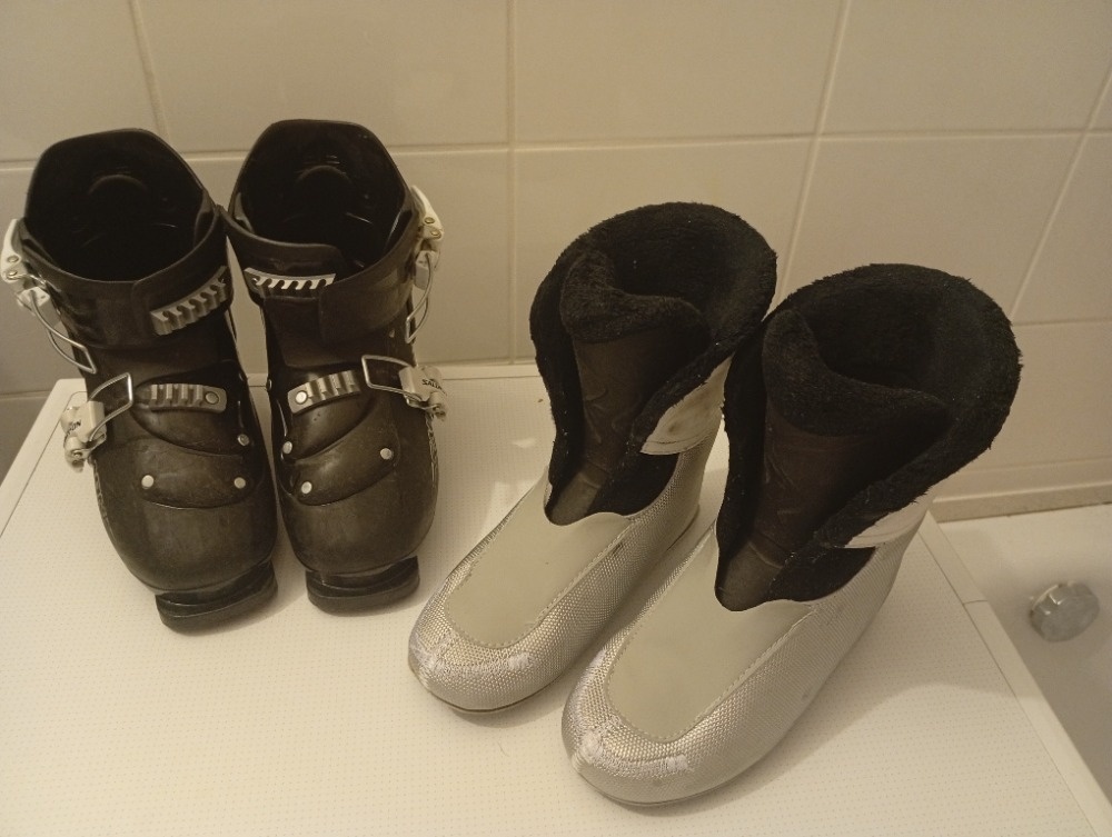 PRODÁM DĚTSKÉ LYŽÁKY SALOMON - 3