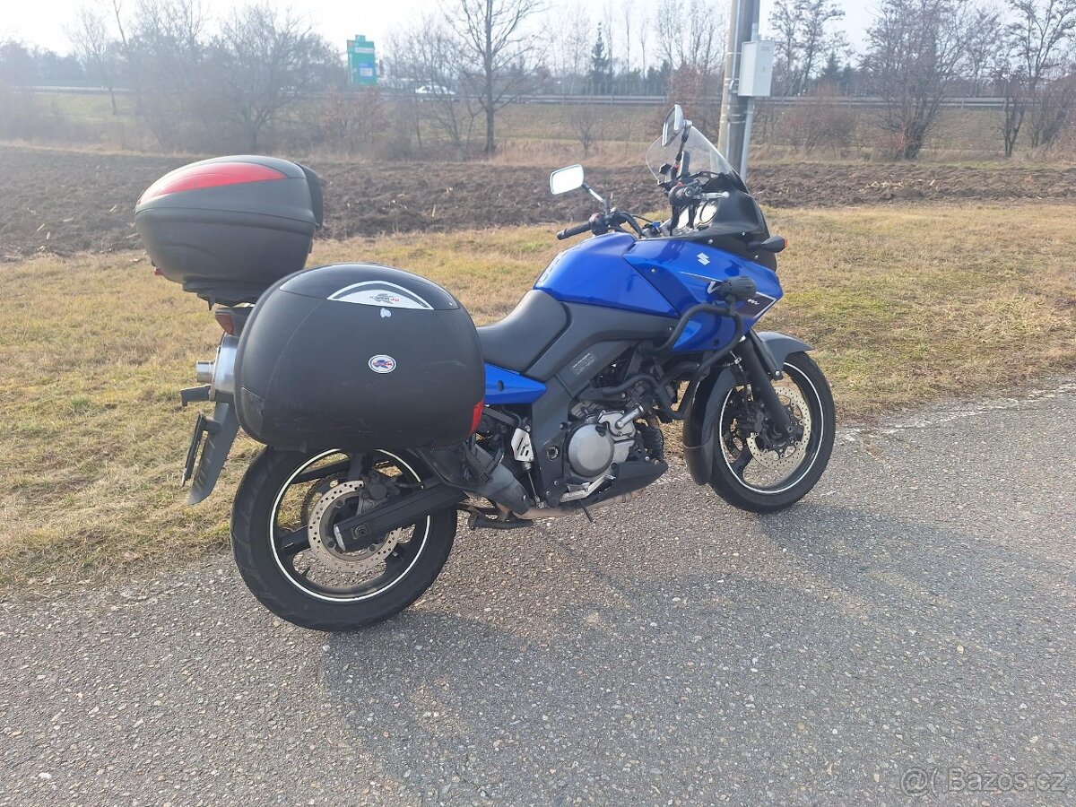 Suzuki 650 V strom - 3