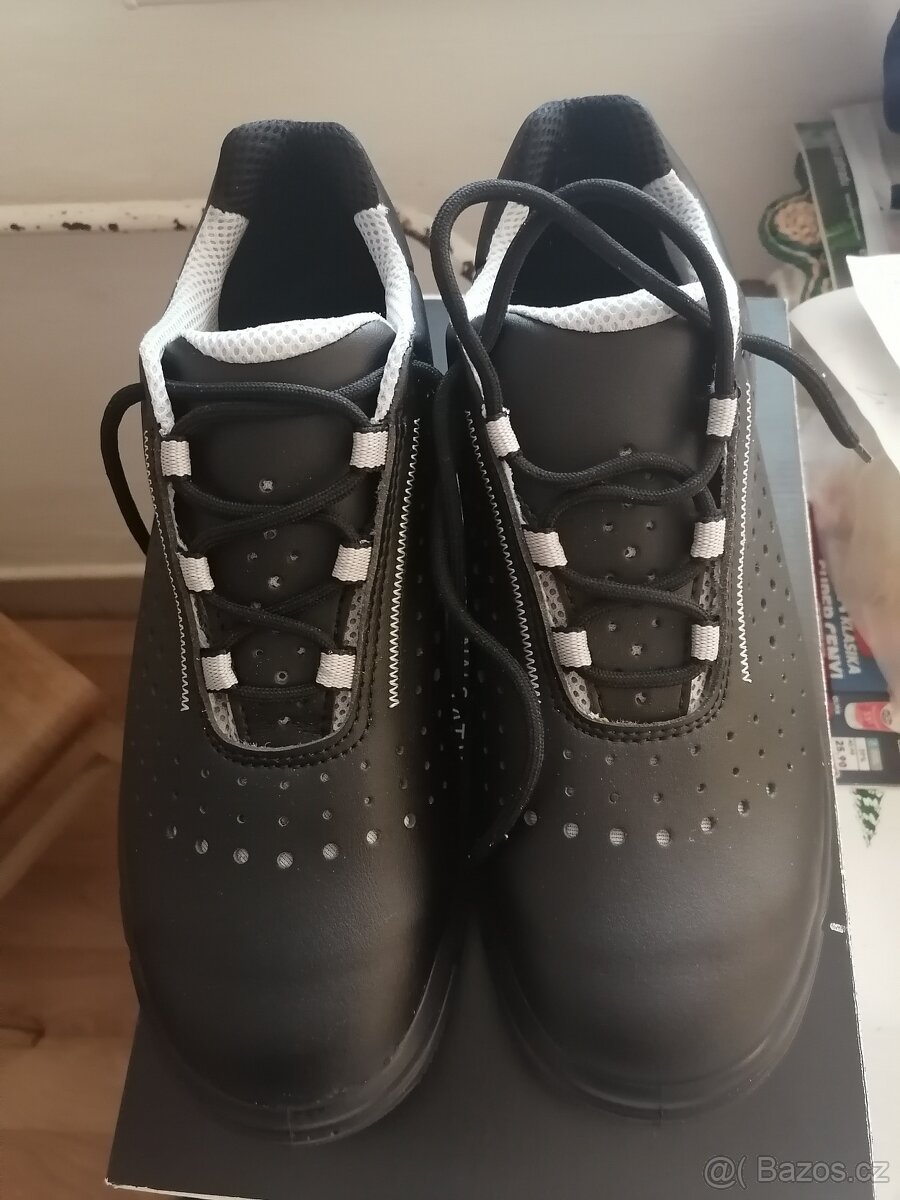 Pracovní obuv, boty 47 - 3
