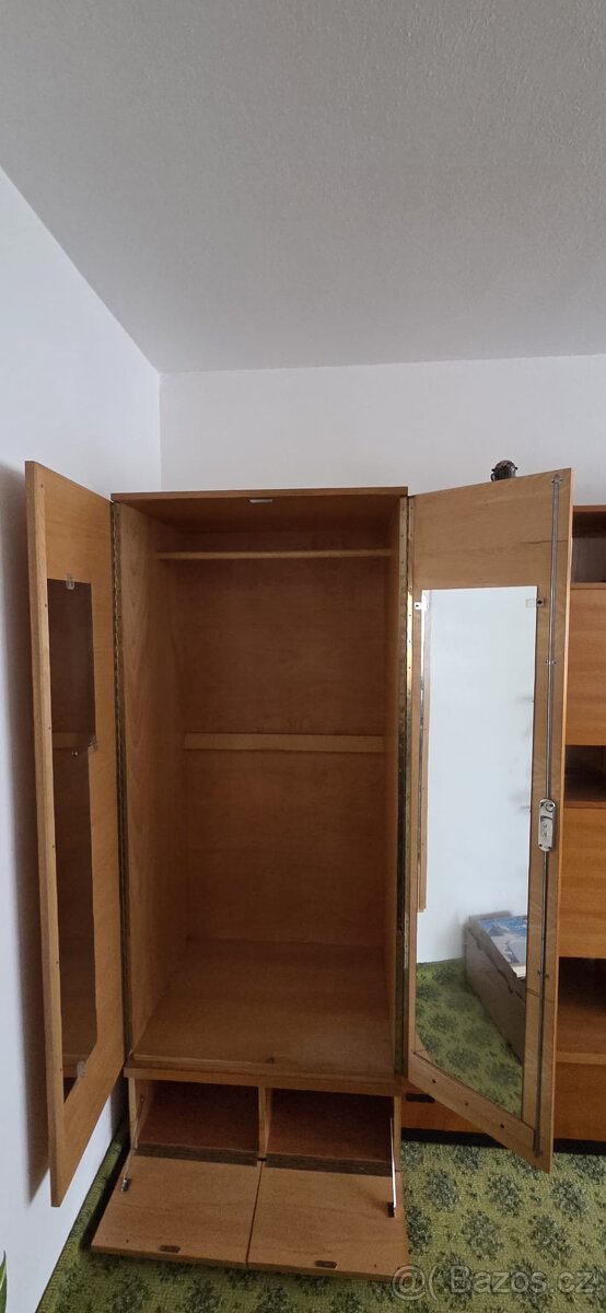 Retro obývací stěna - 3