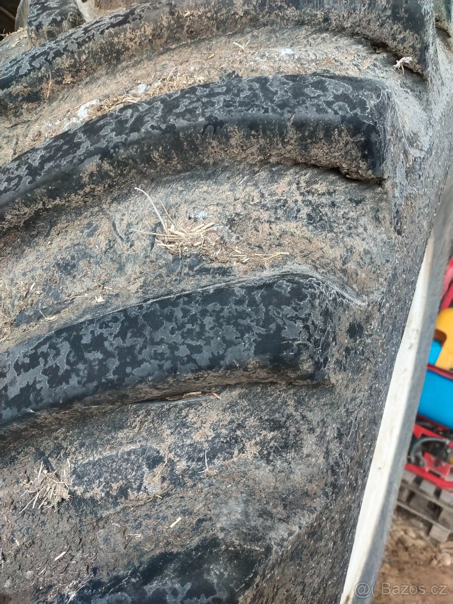 Pneu 800 s diskem - 3