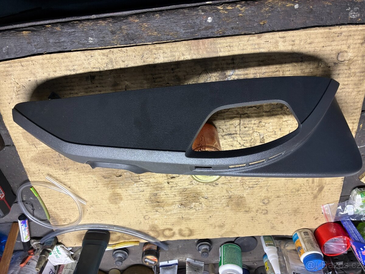 Plast na LP sedačku volvo V50 - 3