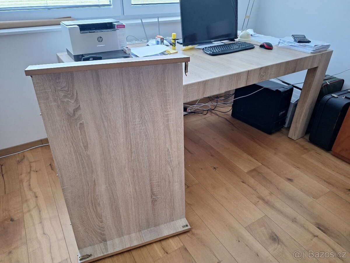 Jídelní + konferenční stůl - 3