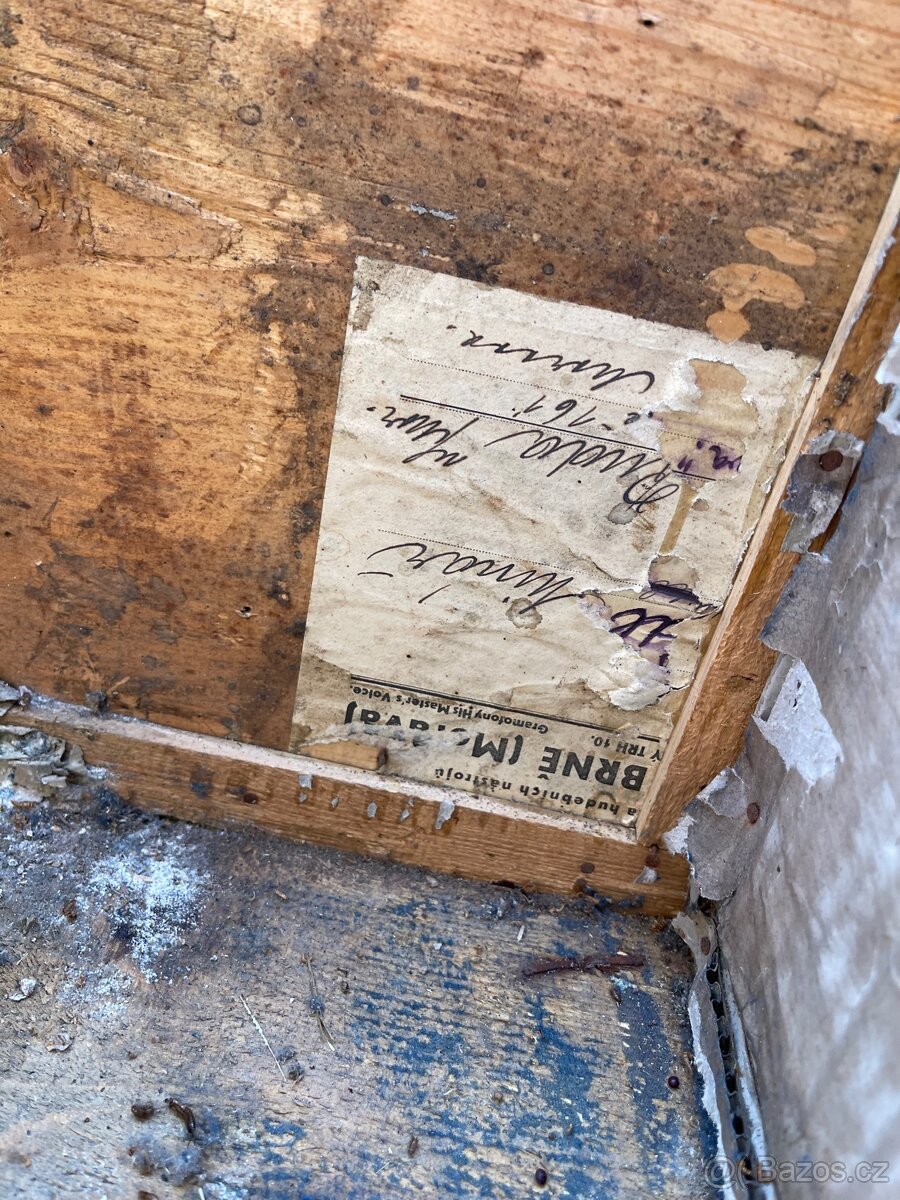 Starožitný kufr - 3