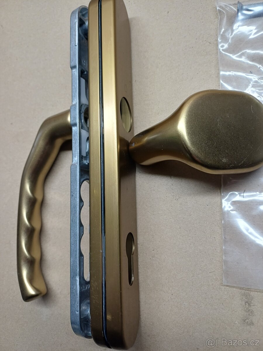 dveřní kování - 3