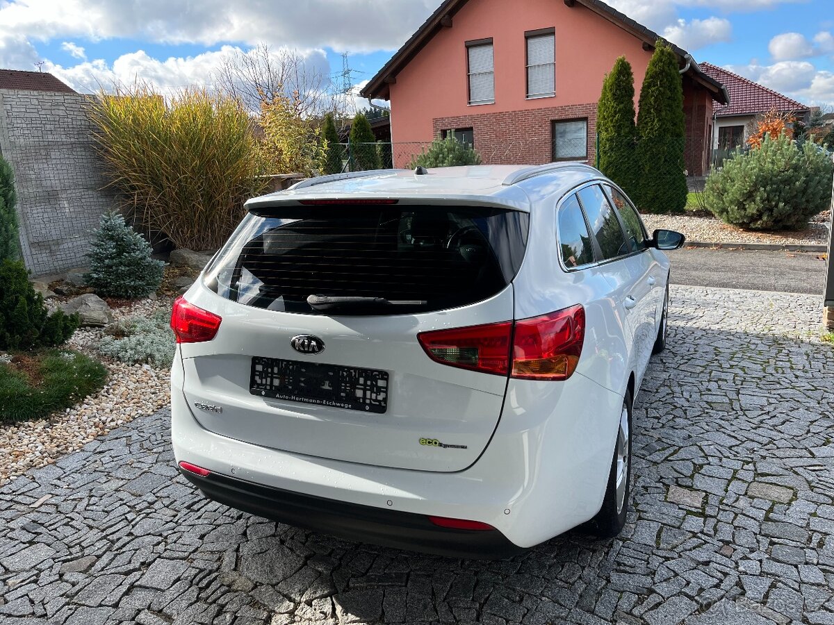 KIA CEED COMBI 1.6 CRDi NEBOURÁNO PLNÁ SERVISNÍ HISTORIE - 3