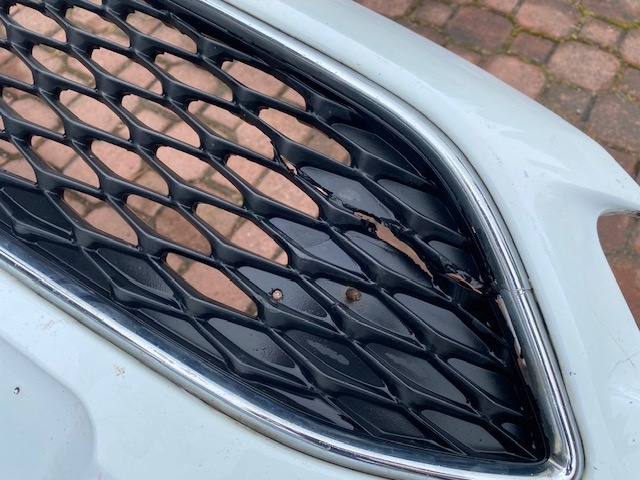 FORD FOCUS 10/2014-2018 PŘEDNÍ NÁRAZNÍK - 3