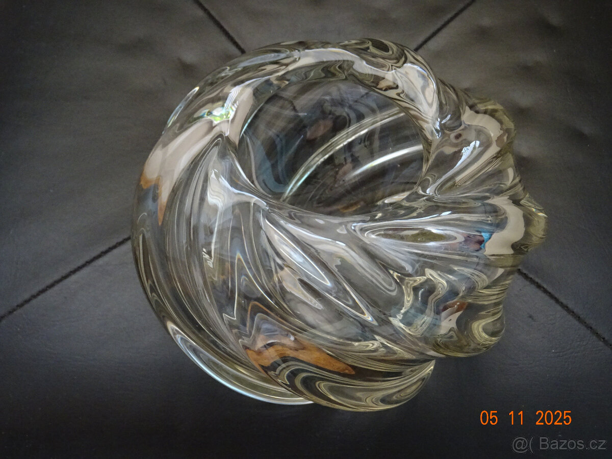 SKLENĚNÁ DÓZA - 3